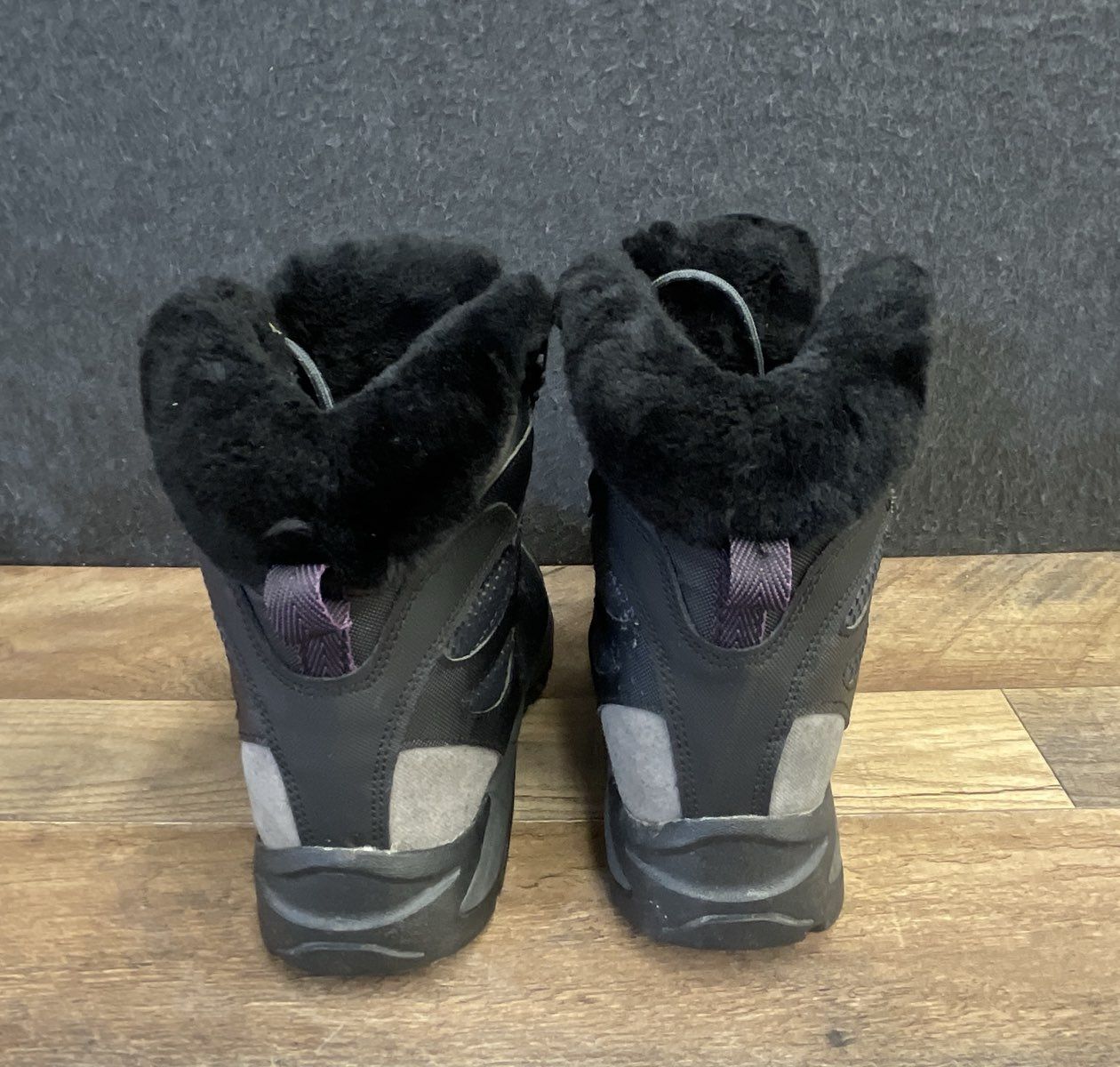 Merrell Aurora 6 Ice+ Waterproof Black Damson Winter Hiking Boots Size 9
