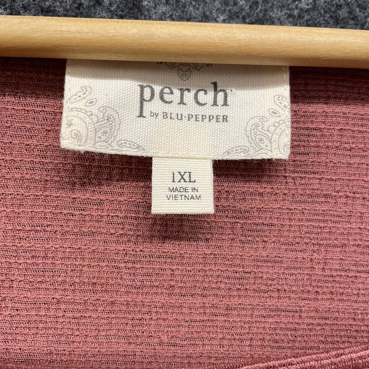 Perch By Blu Pepper Women's Blouse Dusty Rose Crochet Lace Cap Sleeve Sz 1XL