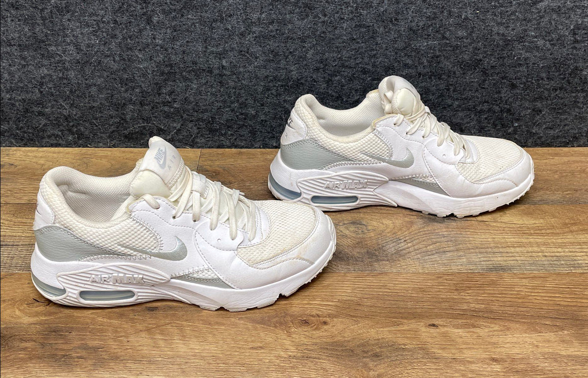 Nike Air Max Excee White Metallic Platinum Women's Sneakers Size 7