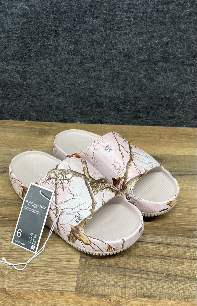 Nike Calm Slide Realtree Silt Red Camo Women's Slides NWT Size 6