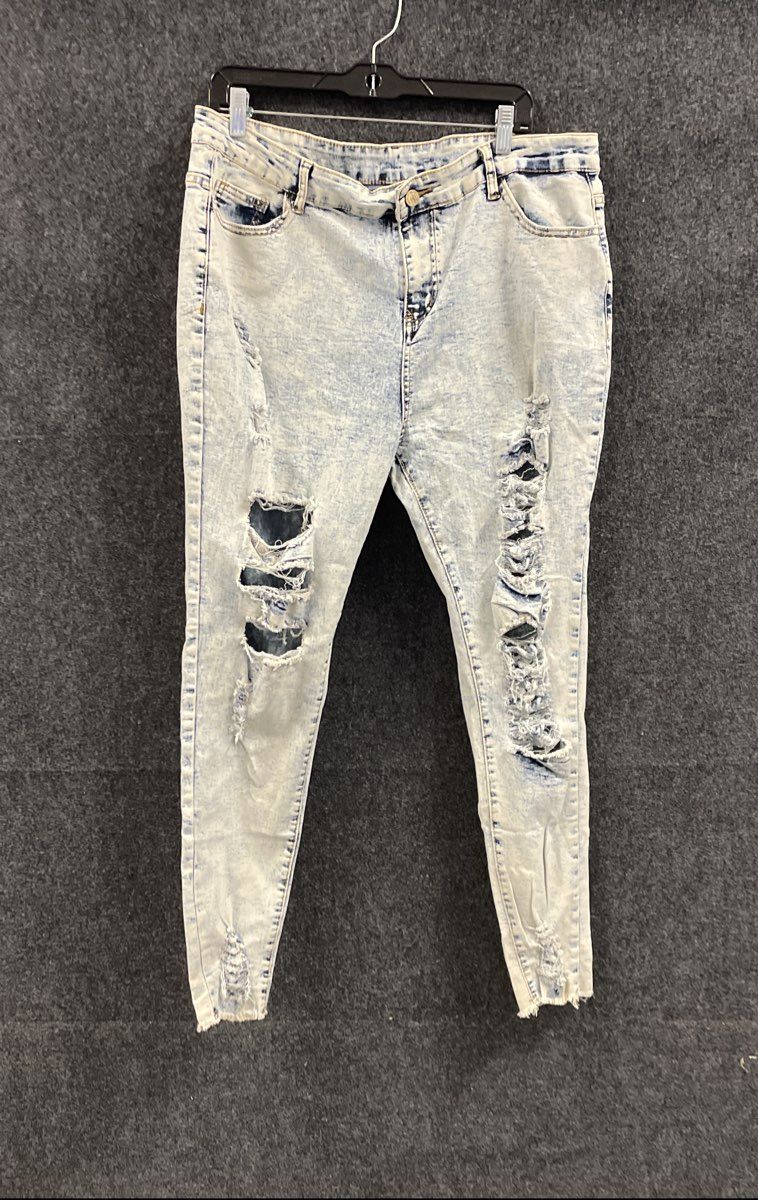 Allabreve Women's Acid Wash Blue Distressed Ripped Skinny Jeans NWT Sz 2XL