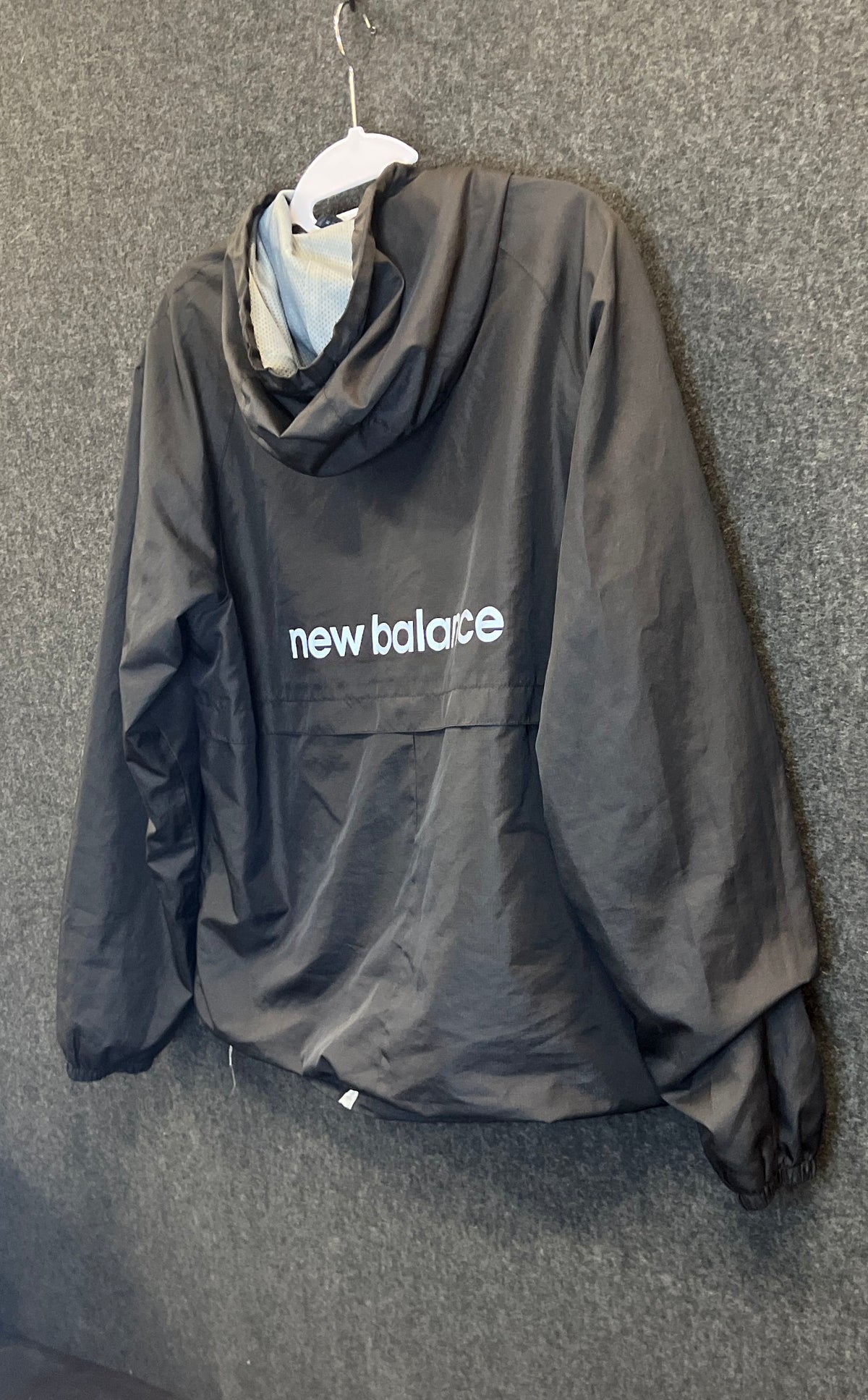 New Balance Black Full Zip Hooded Windbreaker Jacket Mesh Lined Sz M