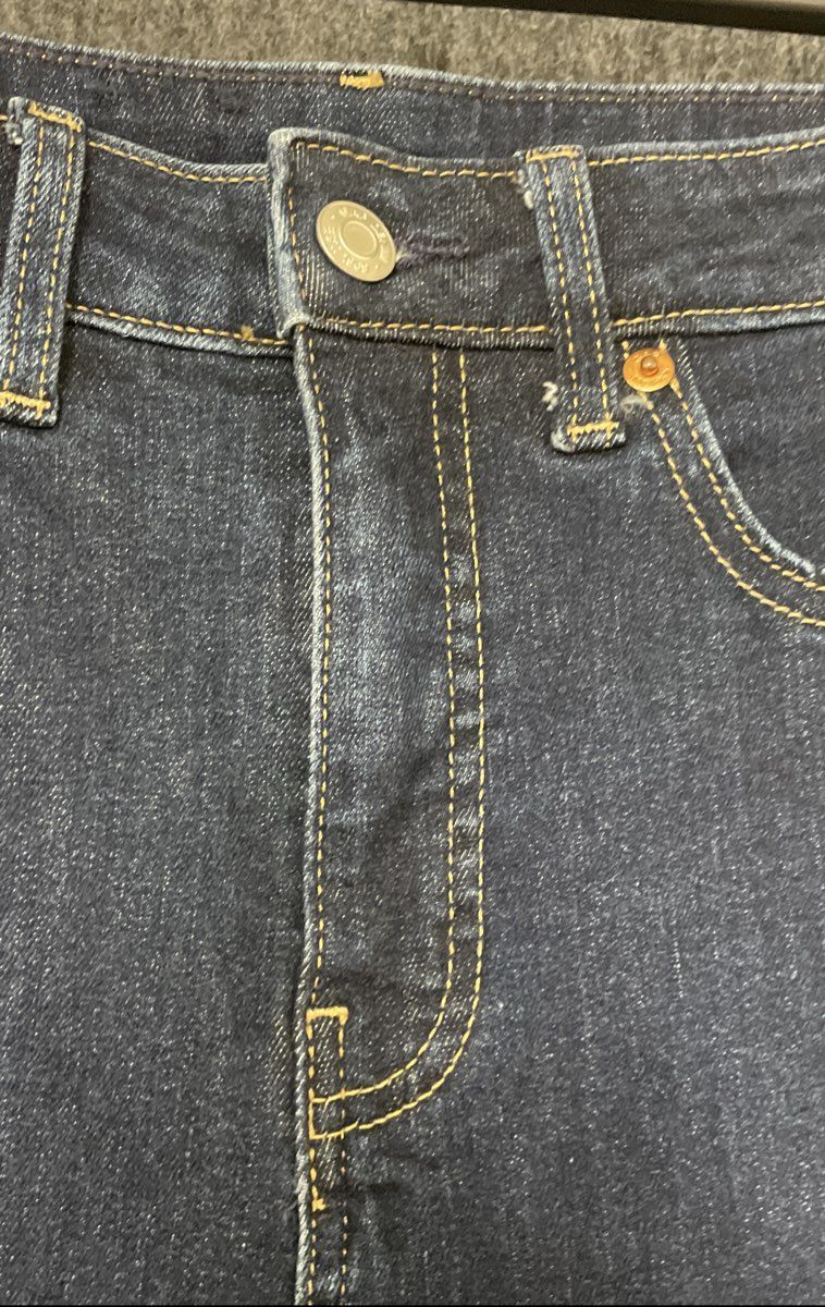 Gap Women's Classic Straight High Rise Jeans Dark Indigo Blue Sz 27 4R