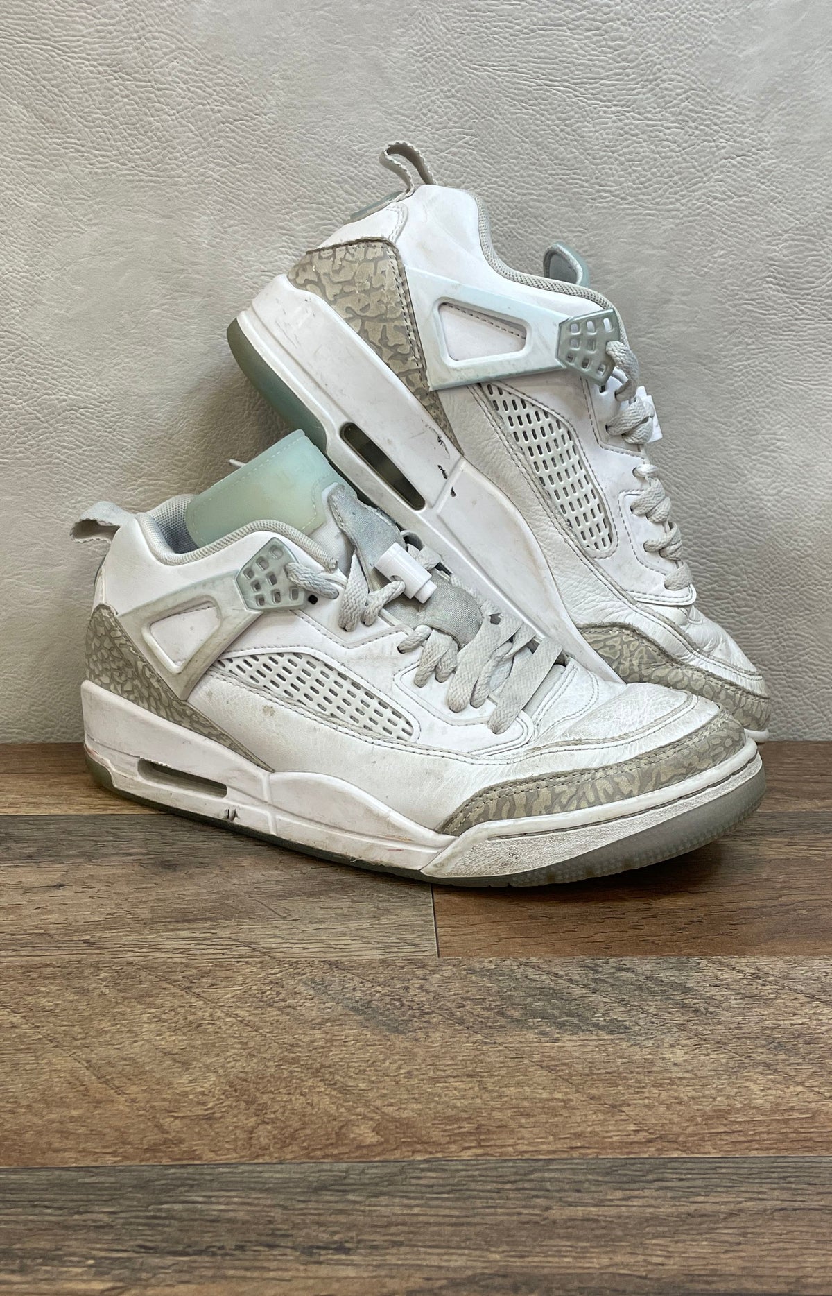 Nike Air Jordan Spizike Low White Neutral Grey Sneakers Men's Size 9