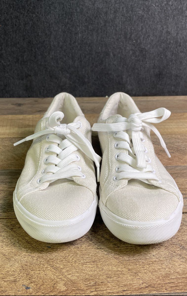 Tommy Hilfiger Twfealee Cream Canvas Low Top Sneakers Women's Size 7.5