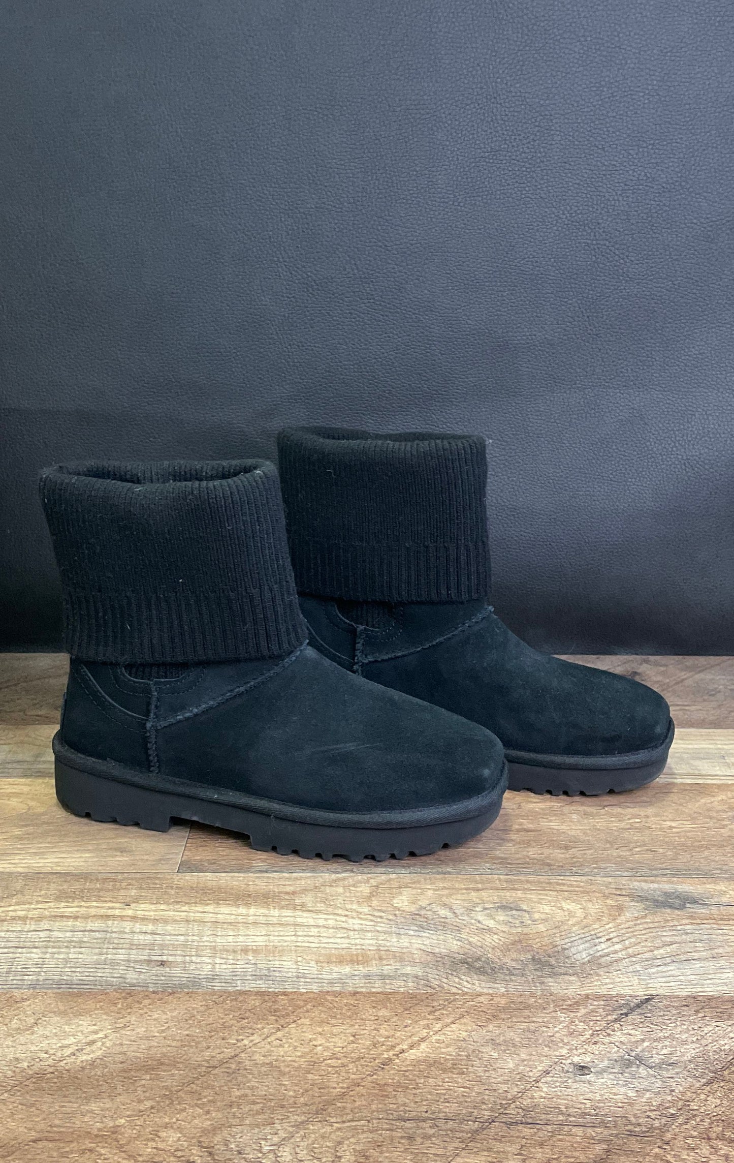 UGG Marais Knit Chelsea Boots Black Suede Women's Size 6