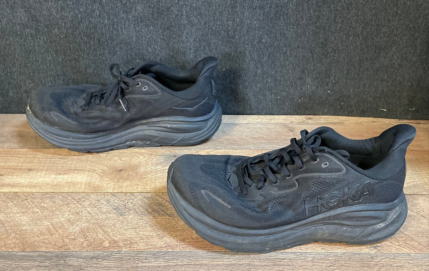Hoka Clifton L All Black BBLC Men's Running Shoes Size 10 4E Extra Wide