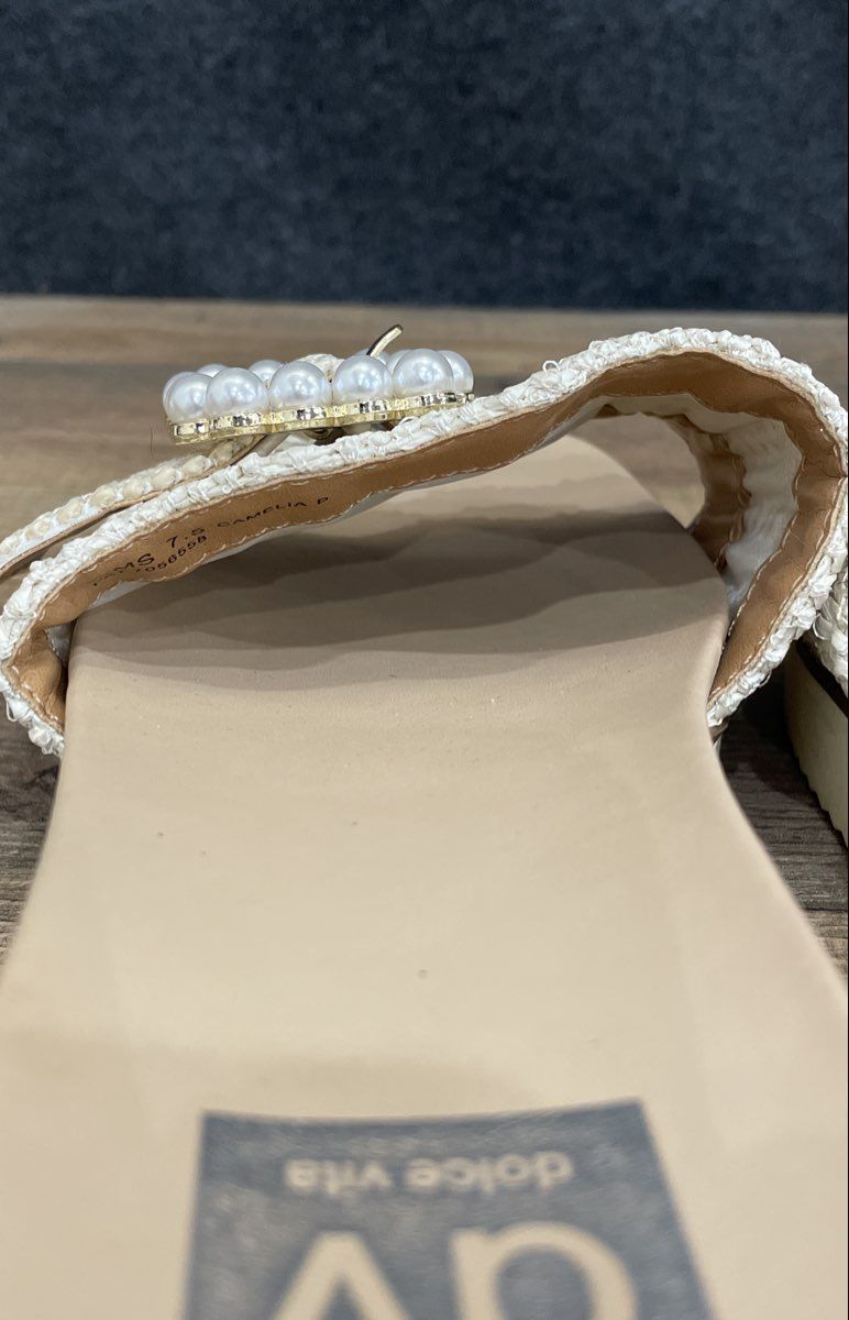 Dolce Vita Camelia P Cream White Woven Pearl Buckle Slide Sandals Size 7.5