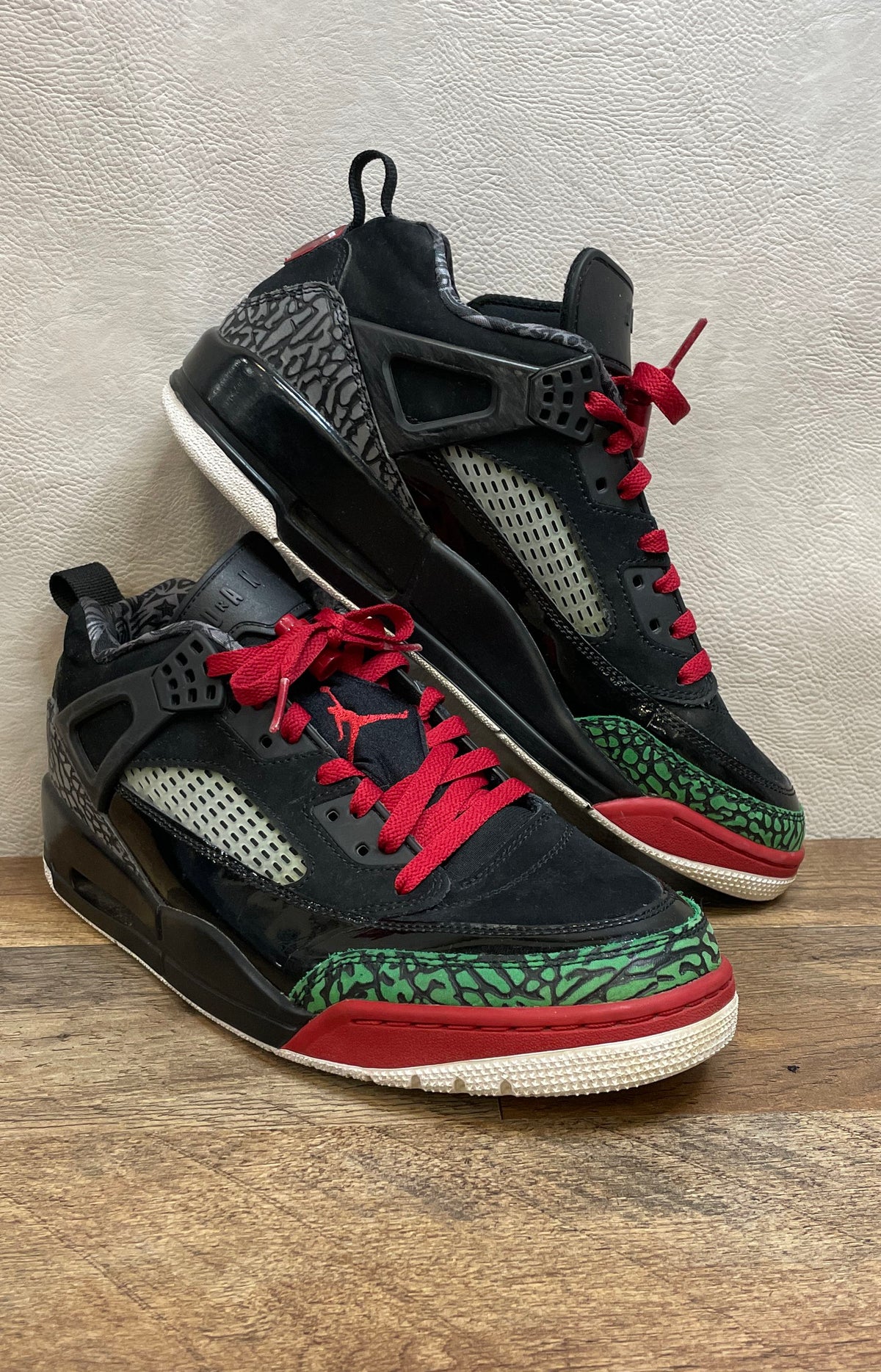 Nike Air Jordan Spizike Low Black Gym Red Court Green Size 10