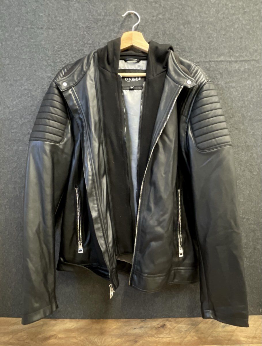 Guess Men's Black Faux Leather Hooded Moto Biker Jacket Quilted Shoulder Sz L