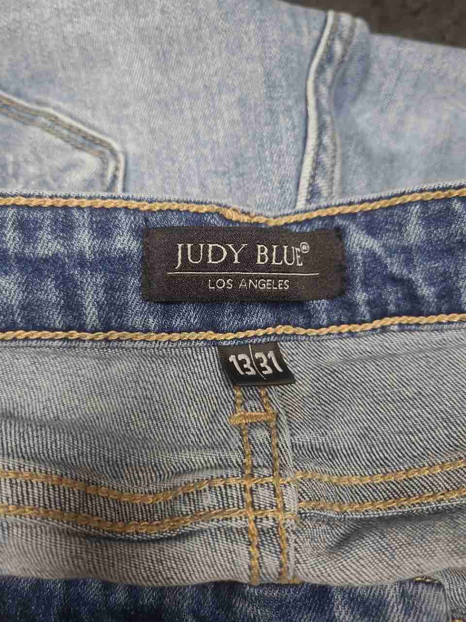 Judy Blue Women's Light Wash Distressed Ripped Boyfriend Fit Jeans Sz 13/31