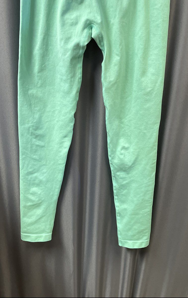 NVGTN Women's Mint Seamless High Waisted Workout Leggings NWT Size M