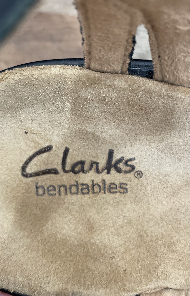 Clarks Bendables Black Leather Strappy Slingback Sandals Women's Size 11