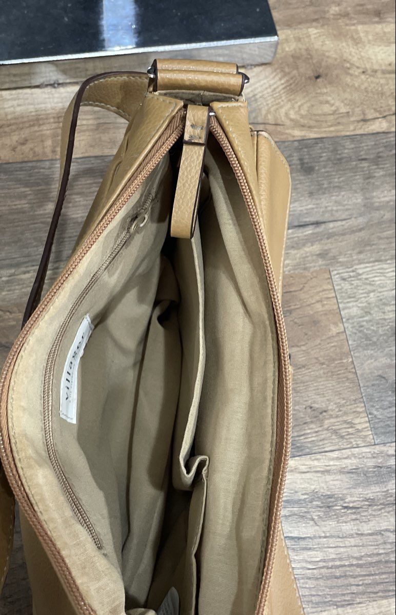 Vintage Villager Brown Pebbled Vinyl Shoulder Bag