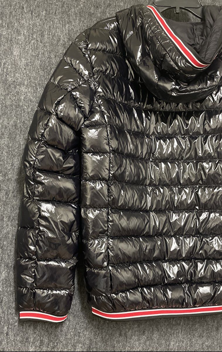 Calvin Klein Men's Black Shiny Hooded Puffer Jacket Water Resistant Sz M