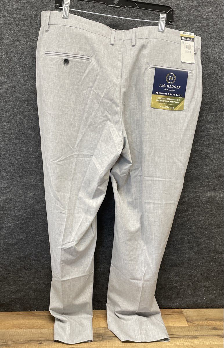 J.M. Haggar Men's Light Grey Premium Flex Classic Fit Dress Pants 40x32 NWT