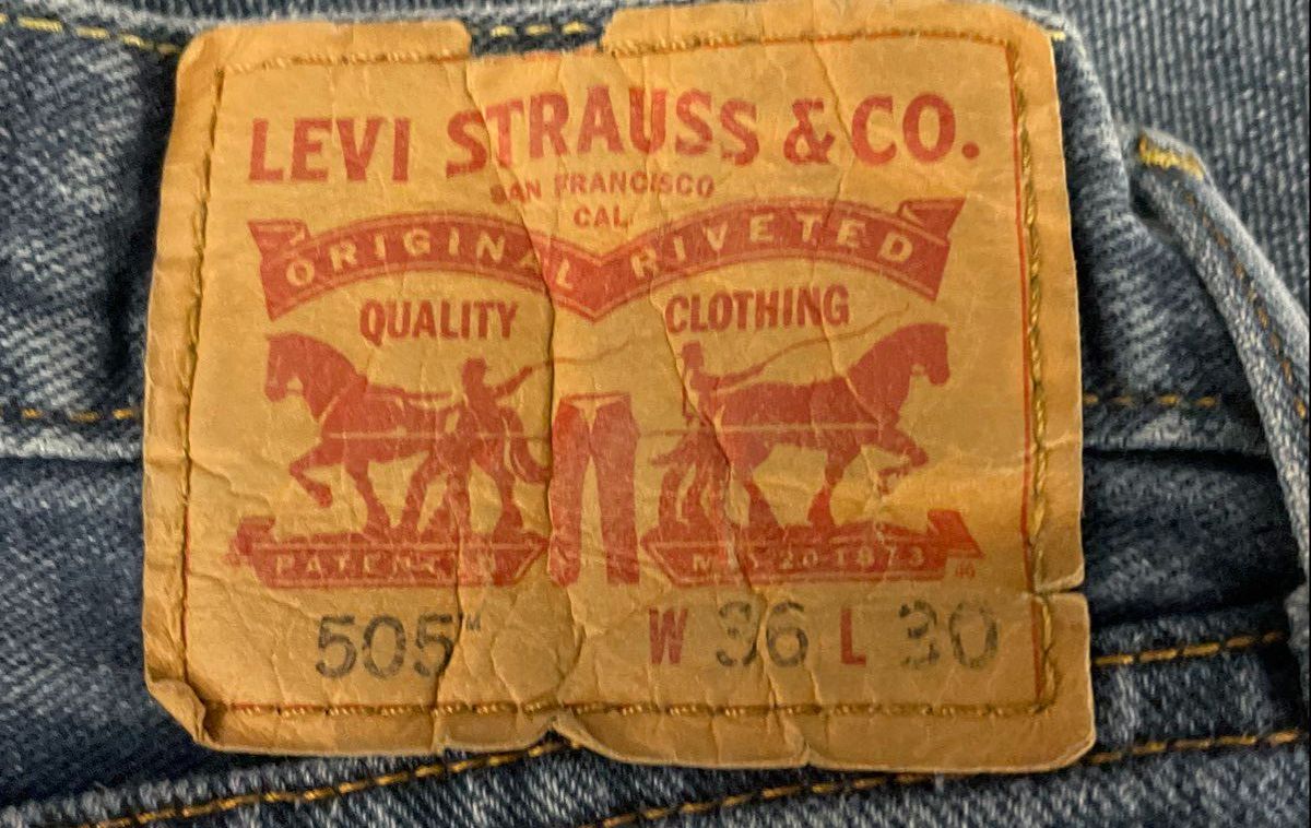 Levi's Men's 505 Regular Fit Straight Leg Jeans Medium Wash Blue Sz 36x30
