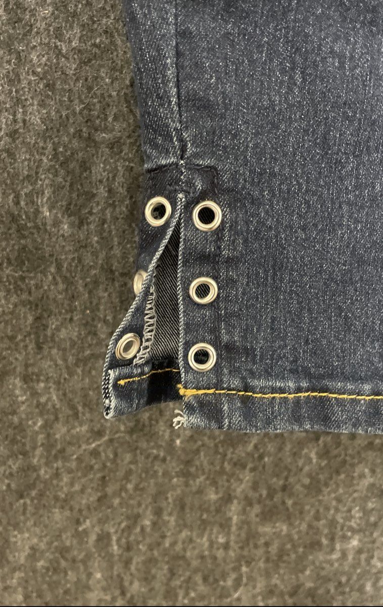 New Directions Women's Dark Wash Blue Denim Eyelet Hem Crop Capri Jeans Sz 16R