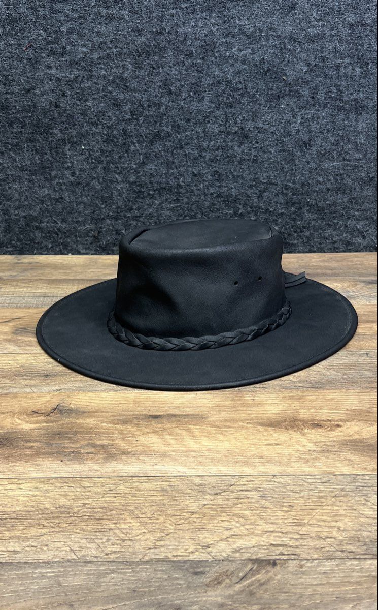 Minnetonka Unisex The Fold Up Hat Black Genuine Leather Braided Band Sz L