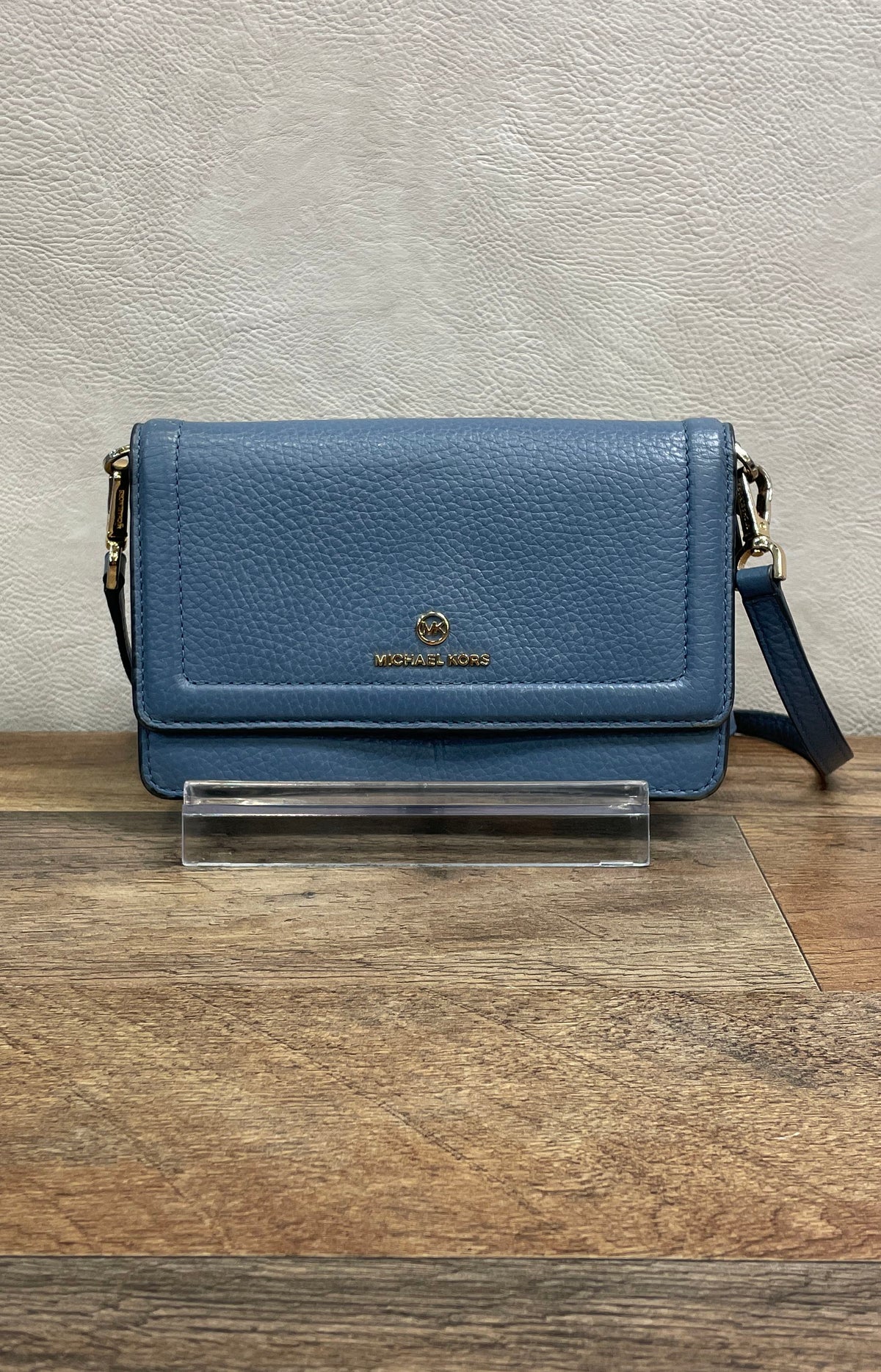 Michael Kors Blue Pebbled Leather Jet Set Phone Crossbody Wallet Bag