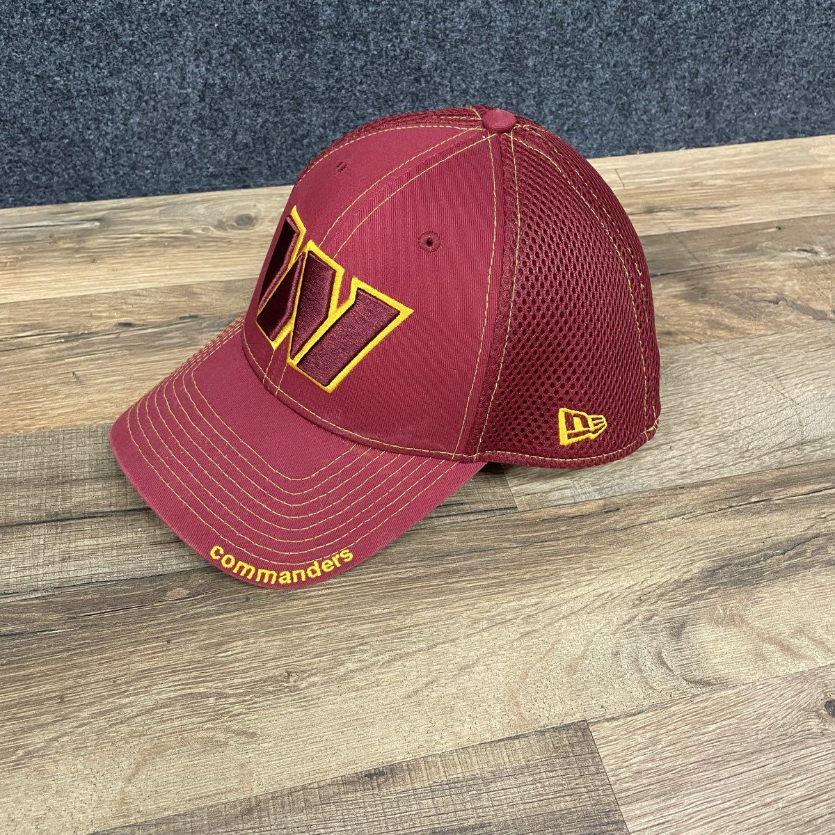 New Era Washington Commanders NFL Football Hat 39THIRTY Stretch Fit Med/Lg