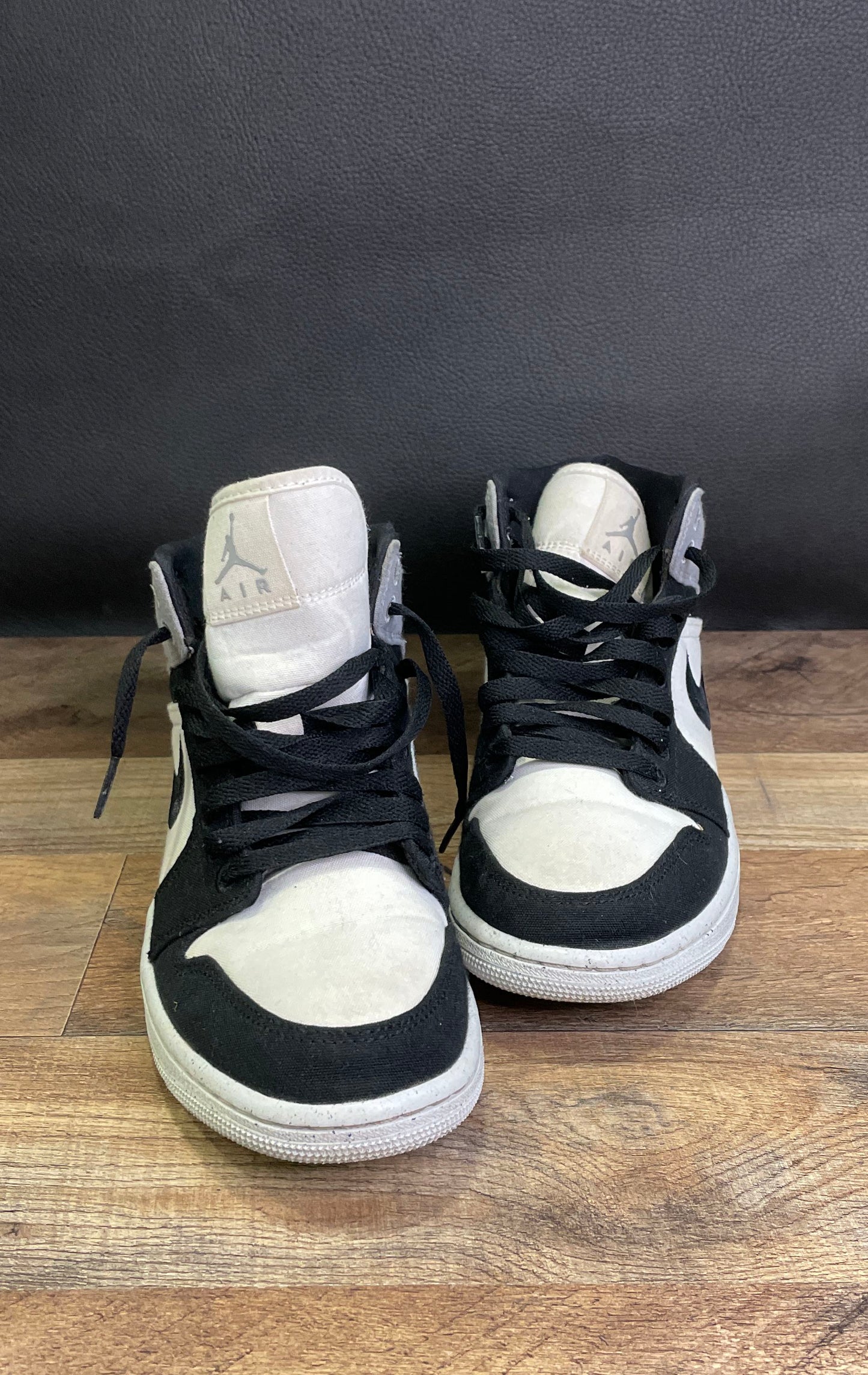 Nike Air Jordan 1 Mid Black White Light Smoke Grey Women's Size 7.5