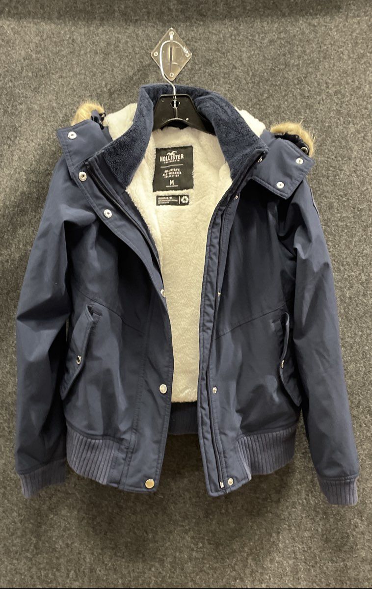 Hollister Women's Navy All-Weather Collection Bomber Jacket Sherpa Lined Sz M
