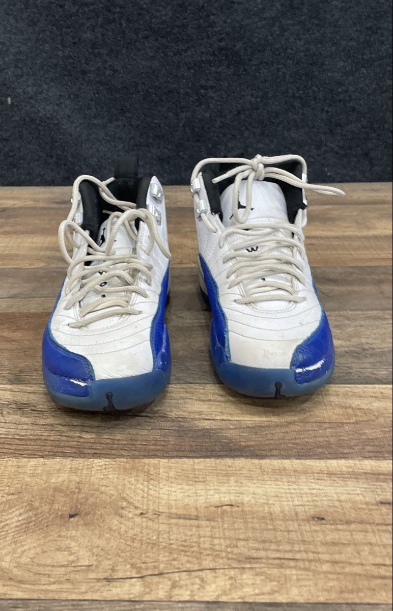 Nike Air Jordan 12 Retro Hyper Royal White Blue GS 2024 Size 3.5Y