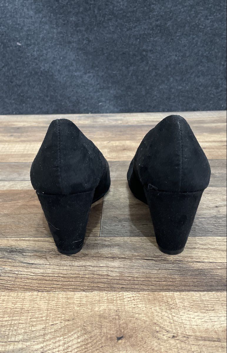 CL By Laundry Black Faux Suede Wedge Pump Heels Women's Size 8M
