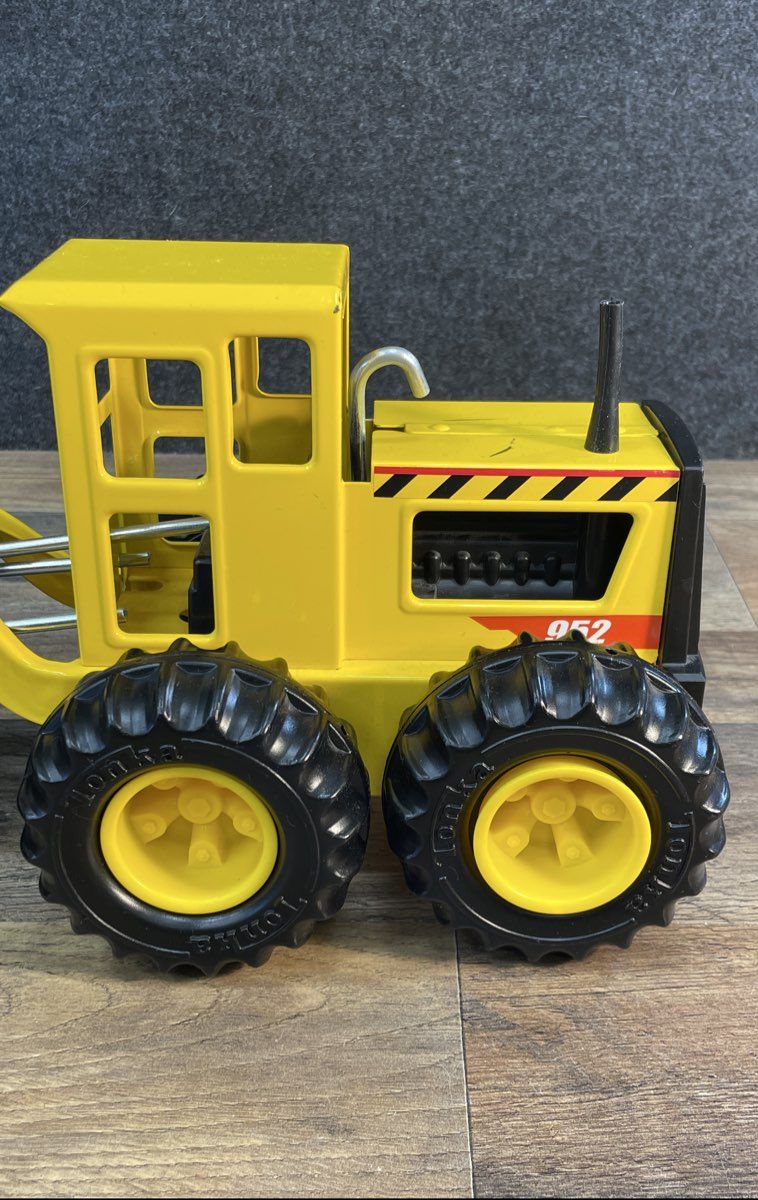 Tonka Steel Classics Road Grader 952 Yellow Pressed Steel Construction Toy