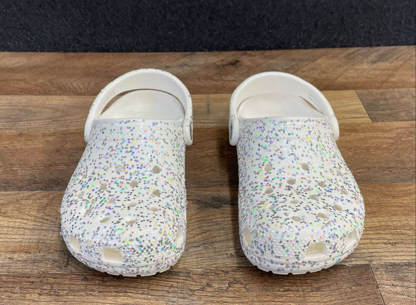 Crocs Classic Star Glitter White Iridescent Clog Youth Junior Size J3