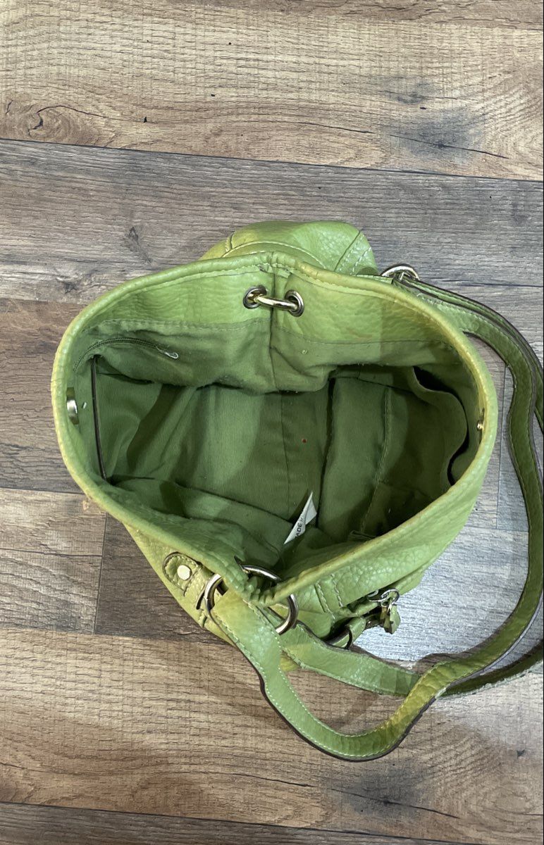 Relic Green Pebbled Leather Crossbody Bag Gold Tone Hardware