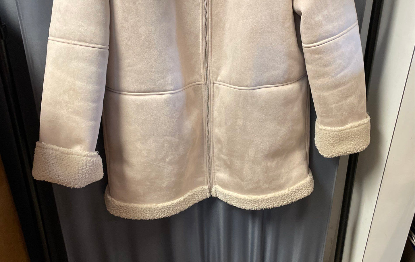 Calvin Klein Women's Faux Shearling Coat Cream Beige Suede Mid Length Sz L