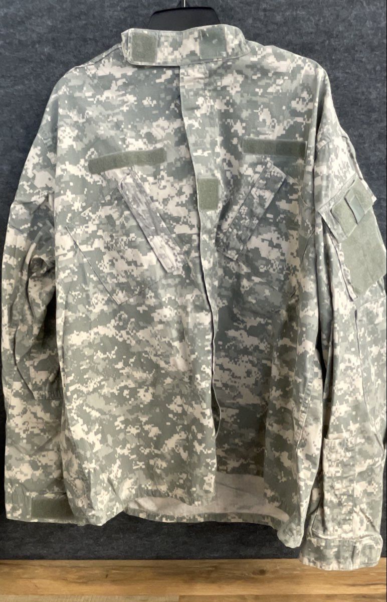 Vintage 00s Propper Men's Army Combat Uniform ACU Coat UCP Digital Camo XL Long