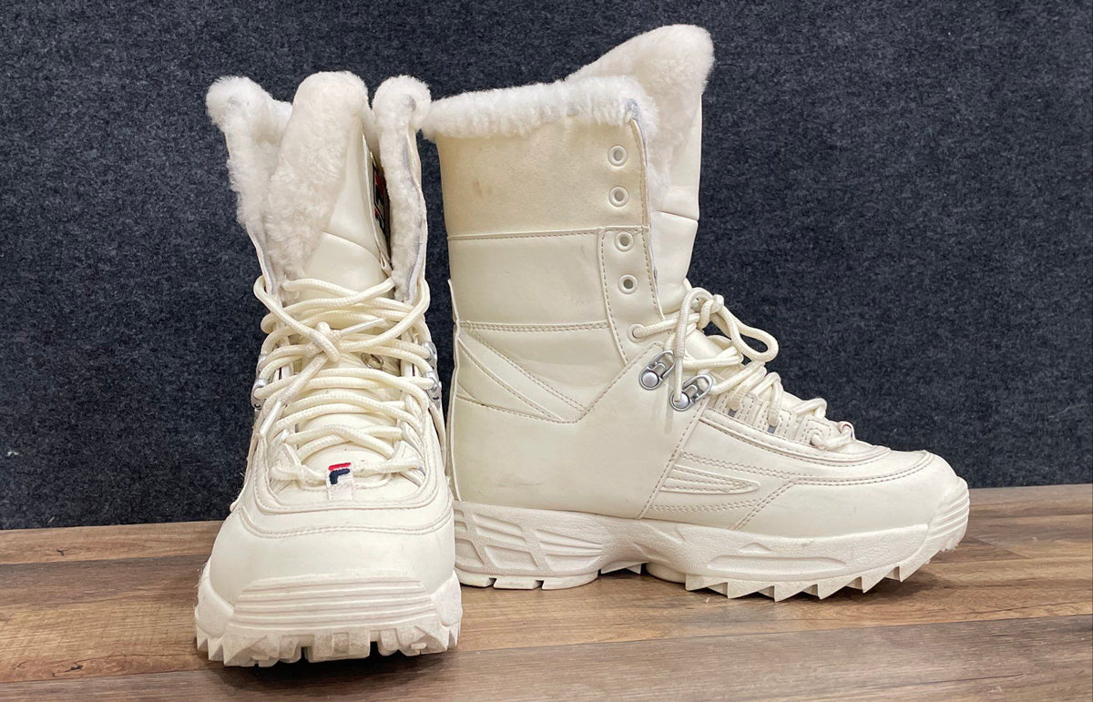 Fila Disruptor Shearling Boot White Faux Fur Winter Lifestyle Size 6.5