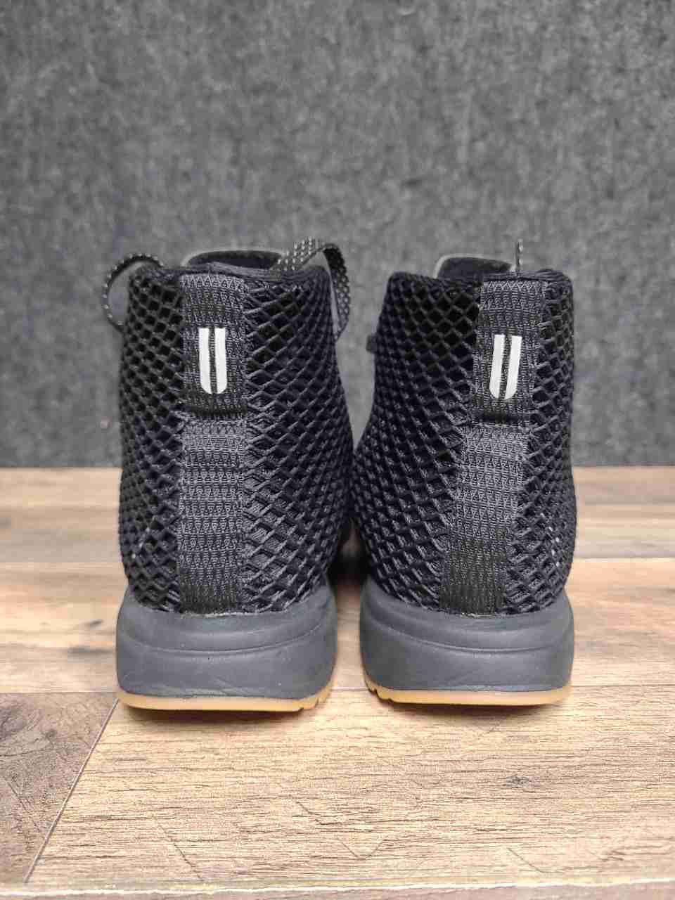 NOBULL High-Top Mesh Black Gum Training Shoes Men's Size 7 Women's 8.5