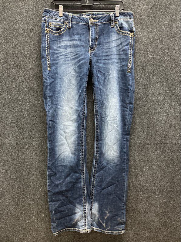 Wrangler Rock 47 Women's Blue Embellished Ultra Low Rise Bootcut Jeans Sz 31x34