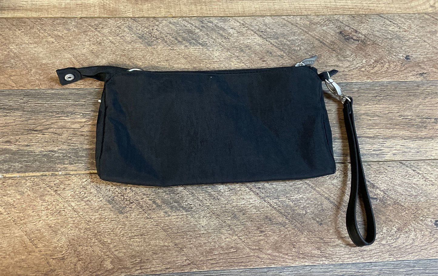 Baggallini Black Nylon Convertible Backpack & RFID Wristlet Lot of 2 Bags