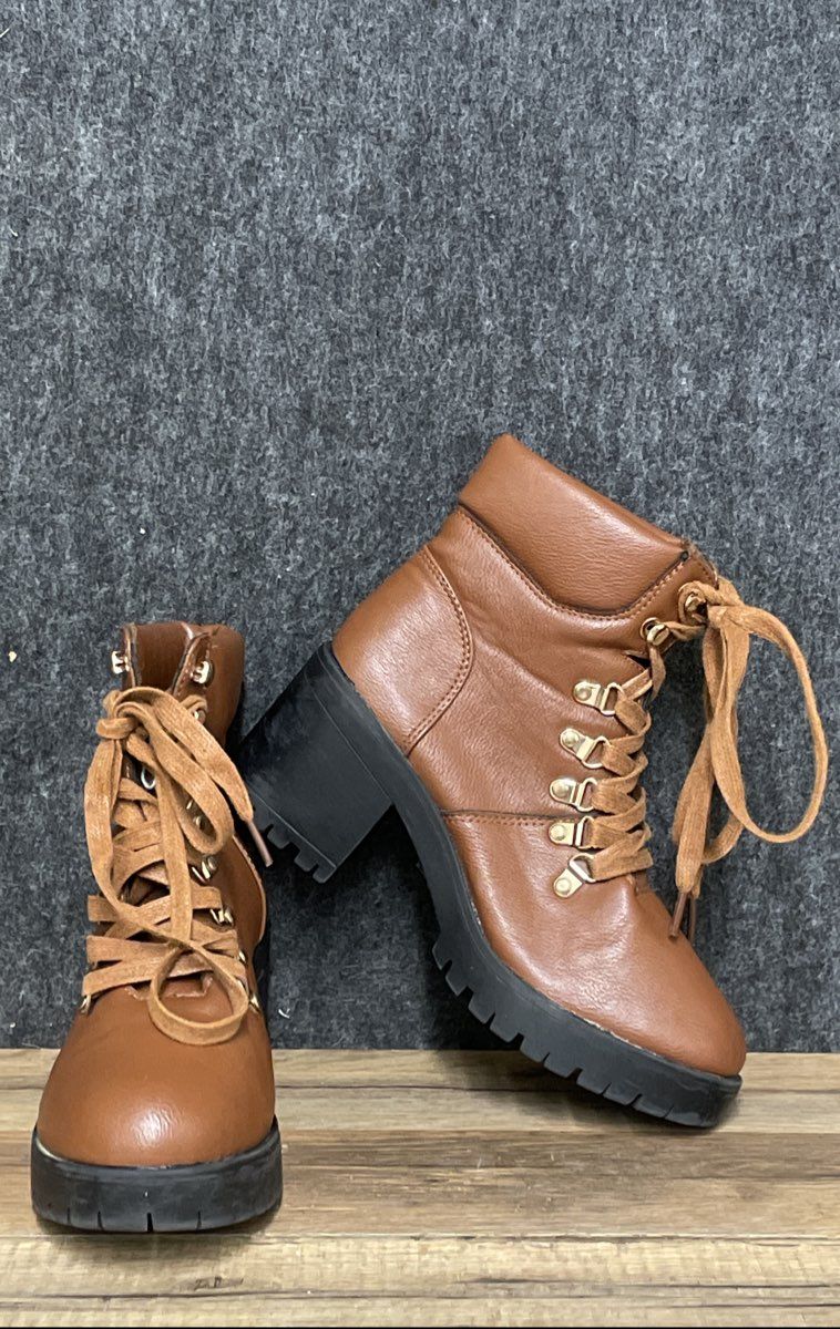 C&C California Cognac Brown Lace Up Women's Combat Boots Size 6.5