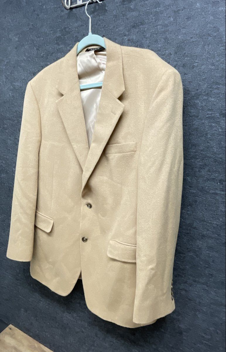 Jos. A. Bank Men's Tan 2-Button Sport Coat Blazer Lined Notch Lapel Beige