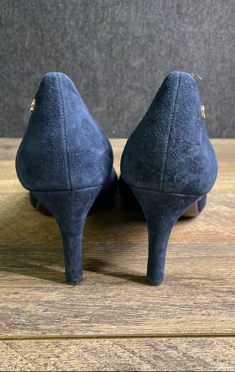 Taryn Rose Navy Blue Suede Pointed Toe Stiletto Pump Heels Women's Size 8