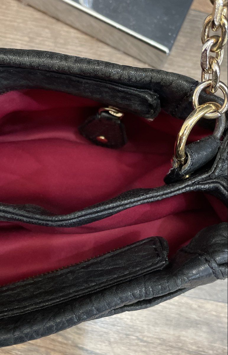 Juicy Couture Black Pebbled Leather Crossbody Bag Gold Chain Strap