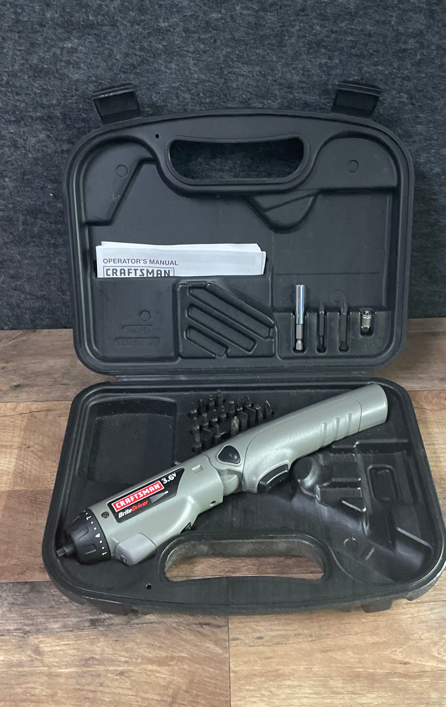 Craftsman 3.6V BriteDriver Cordless Screwdriver Kit w/ Case 315.111373