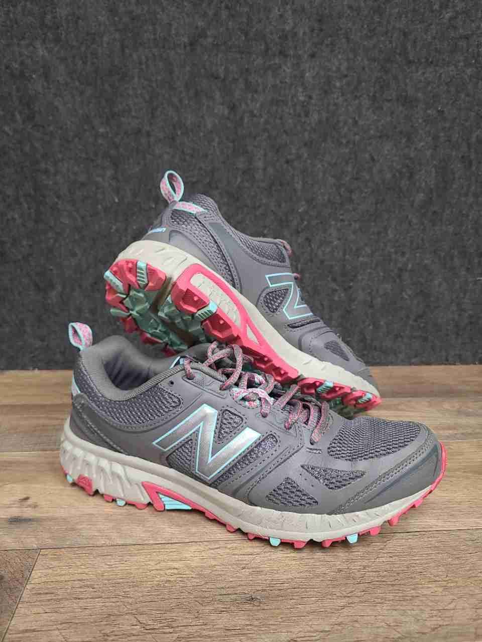 New Balance 412 V3 All Terrain Grey Pink Trail Running Shoes Women's Size 9 D