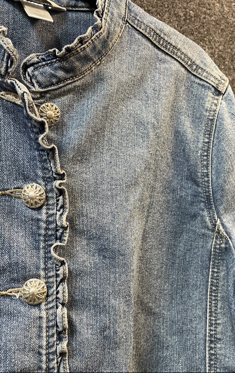 Christopher & Banks Women's Blue Ruffle Trim Denim Jacket Sz XL