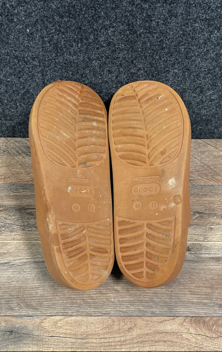 Crocs Dylan Clog Brown Leather-Look Foam Mules Men's Size 11