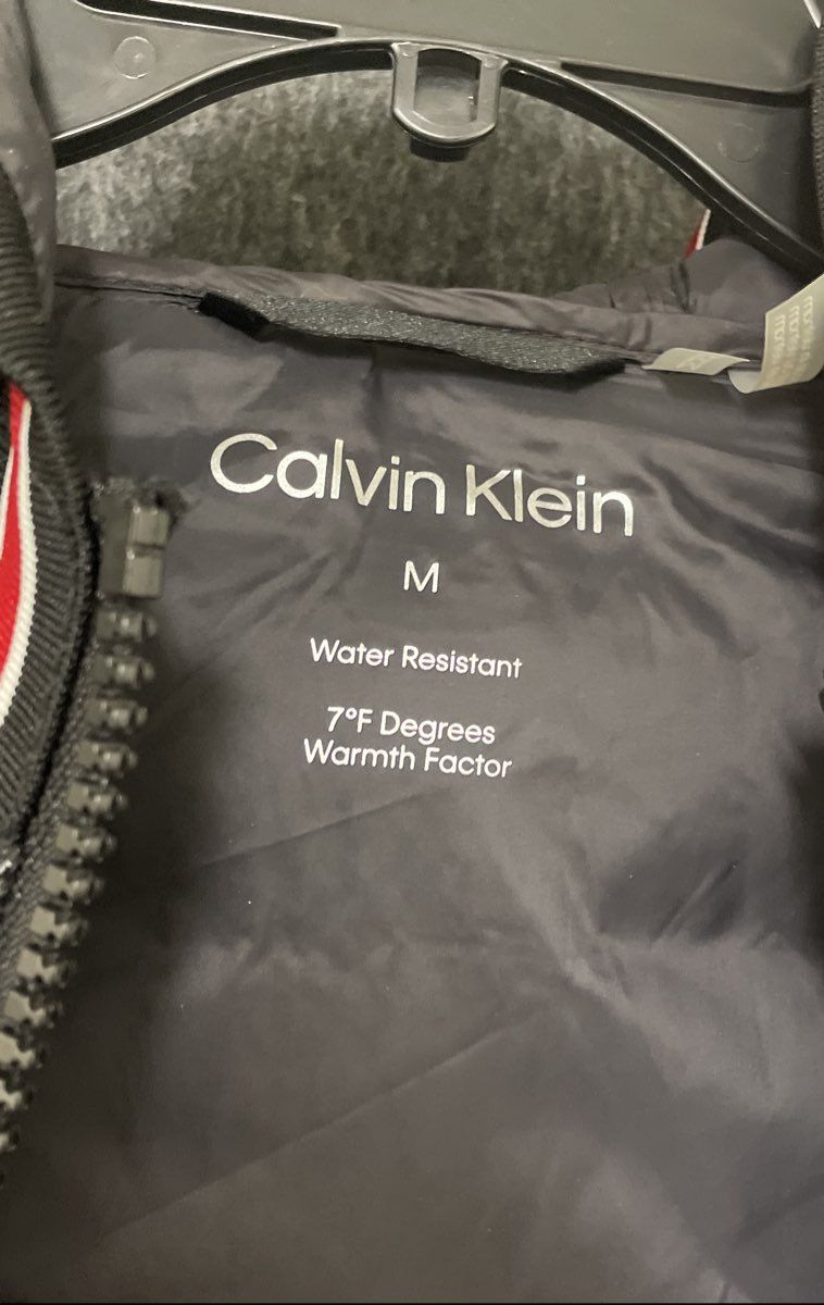 Calvin Klein Men's Black Shiny Hooded Puffer Jacket Water Resistant Sz M