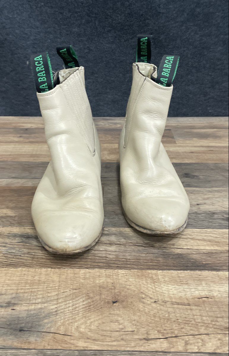 La Barca Cream Leather Chelsea Ankle Platform Boots Size 11" Outsole