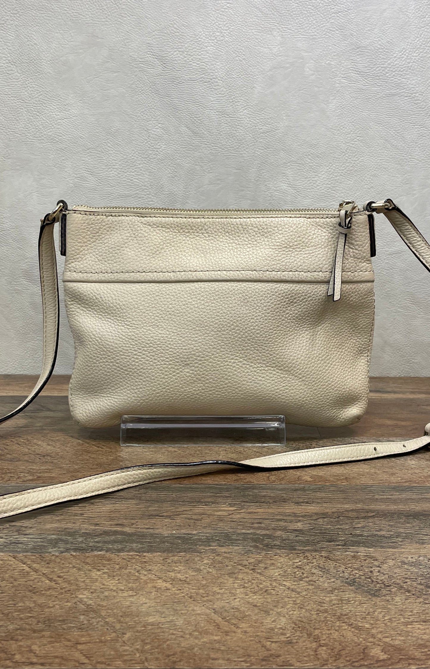 Kate Spade Cream Pebbled Leather Front Zip Crossbody Bag Gold Hardware