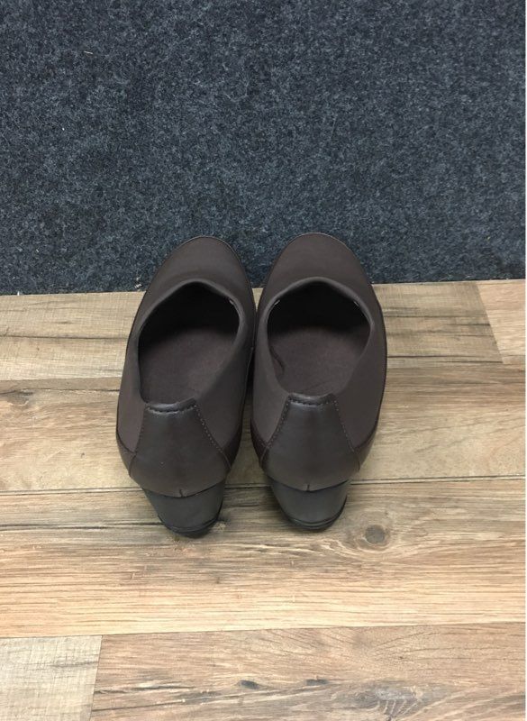Clarks Portrait Helen Brown Wedge Pumps Women's Size 8.5 M